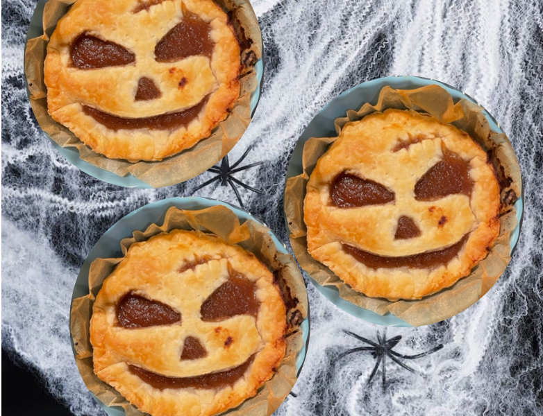 recette spéciale Halloween : mini chaussons pomme-fraise en forme de monstre